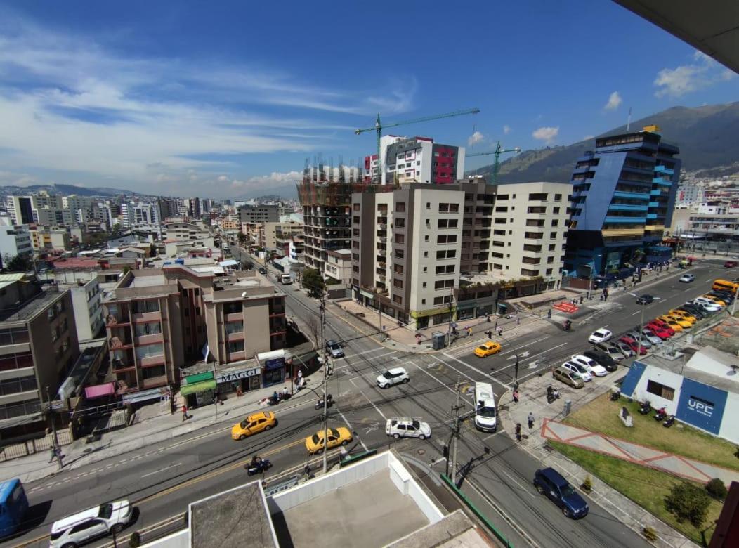 Val Hotel Santamaria Quito Exterior foto